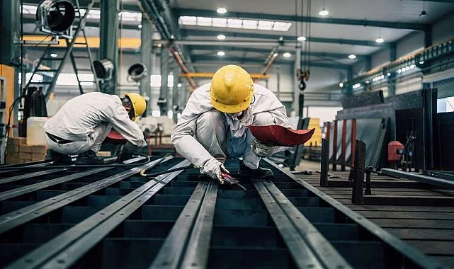 Zeytinalanı Cam Balkon